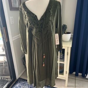 Elegant Olive Green Long Sleeve Dress with Lace Detail